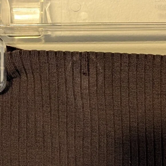 Lululemon Ribbed Softstreme Flared Pant, Espresso, Size 14 - Picture 8 of 8